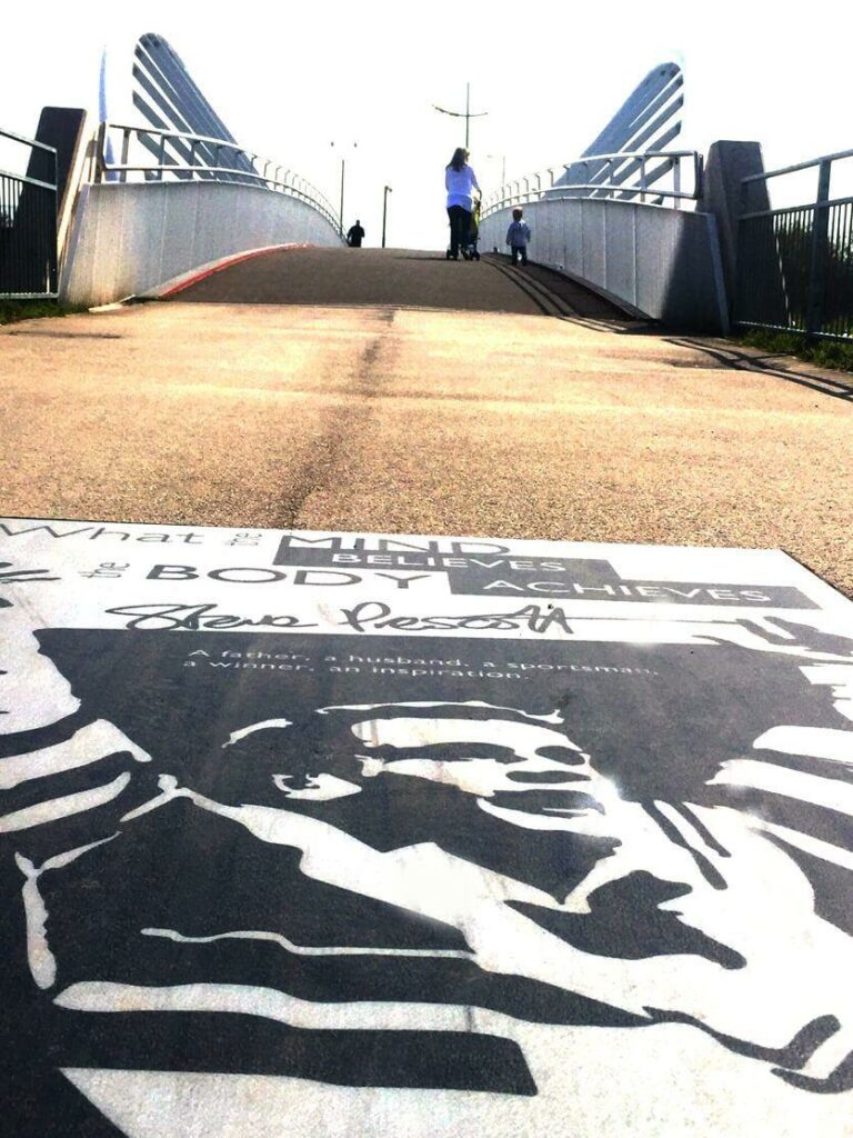Floor graphics
