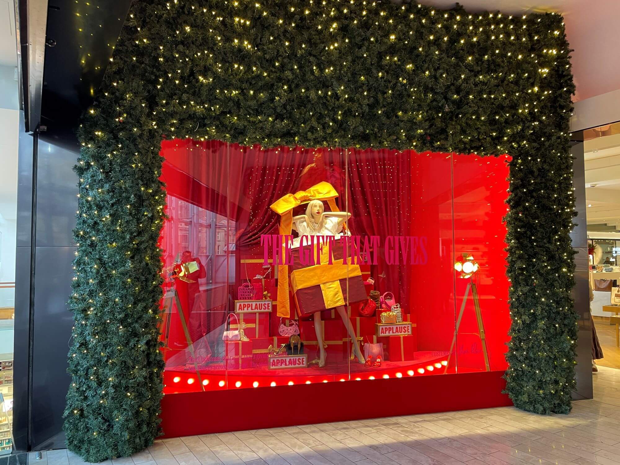 selfridges christmas window using signs and graphics