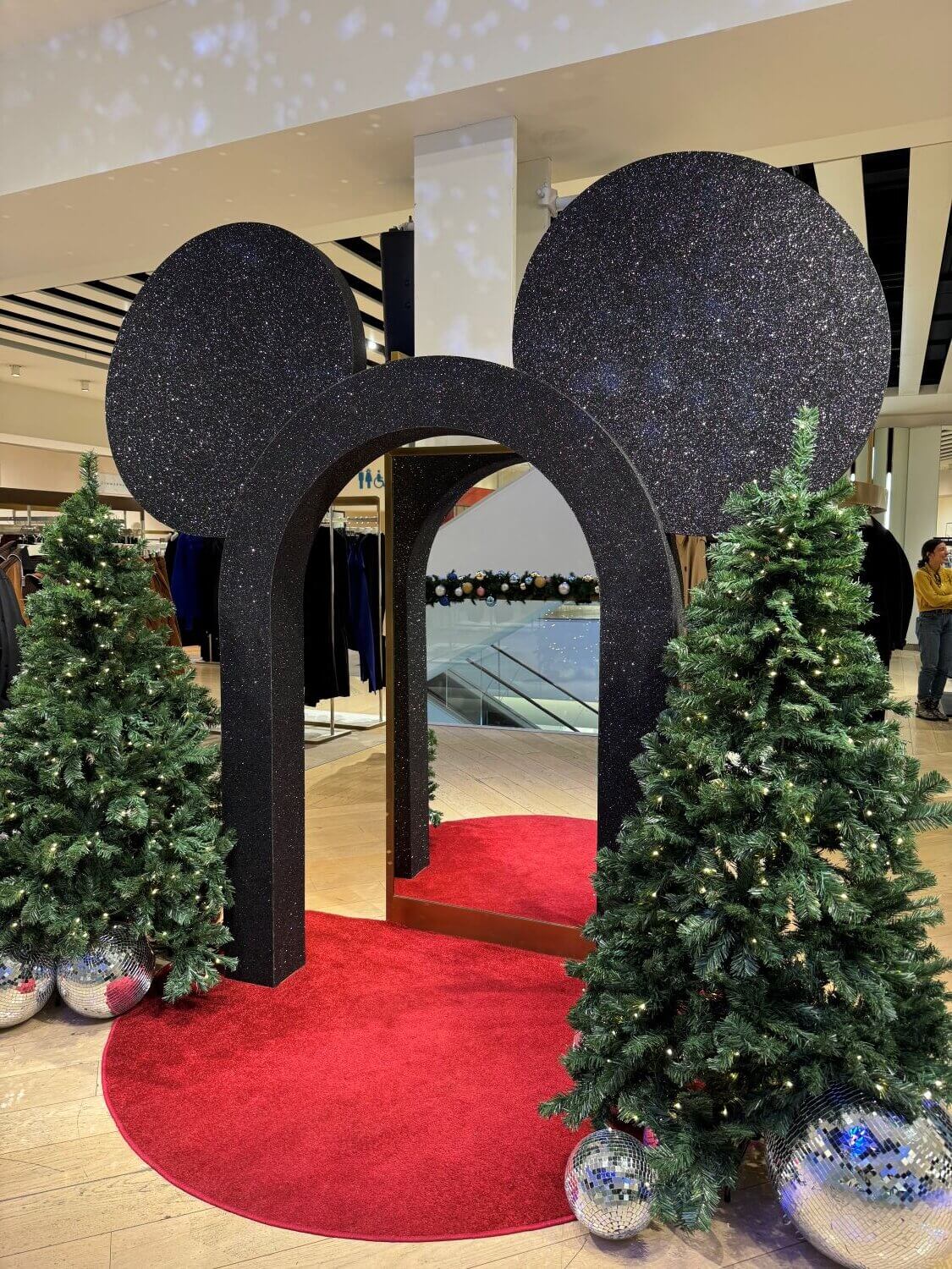 mickey mouse ears built by vinyline, creating that selfie moment