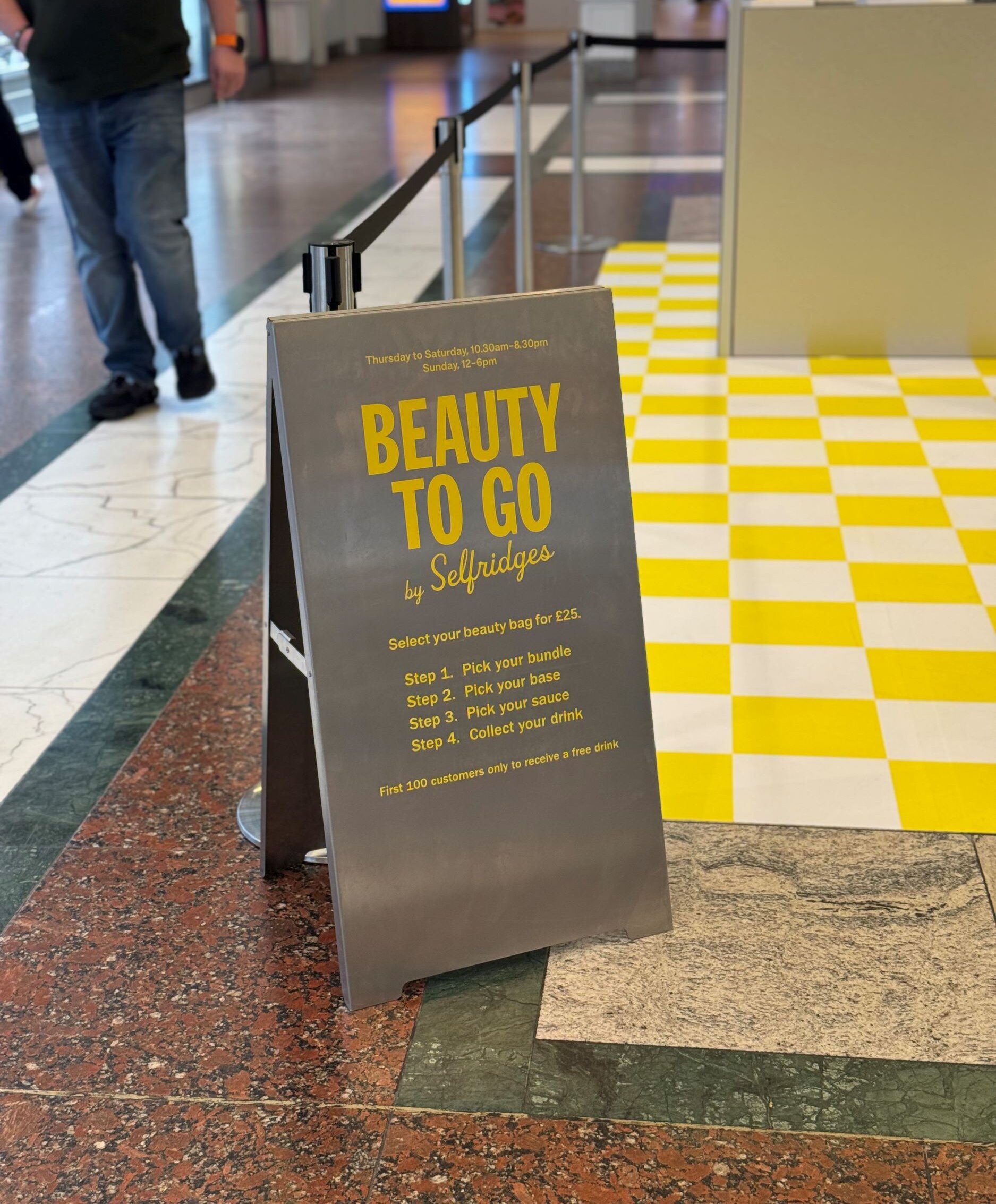 bespoke aluminium sign by vinyline